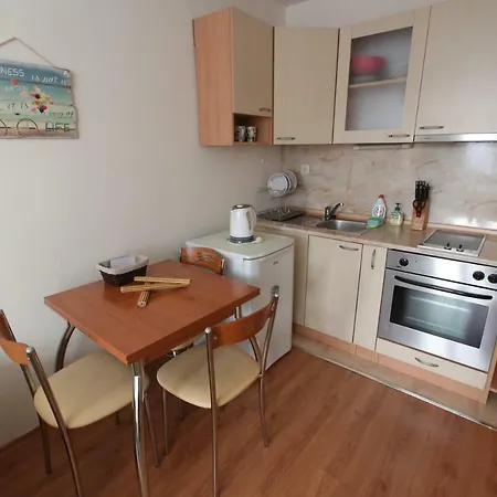 아파트 Lovely Home, Very Good Located!