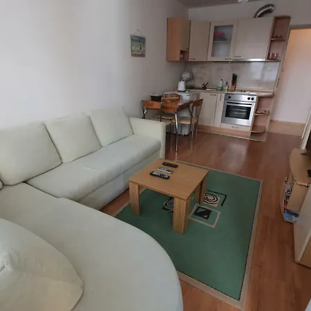 Lovely Home, Very Good Located! *